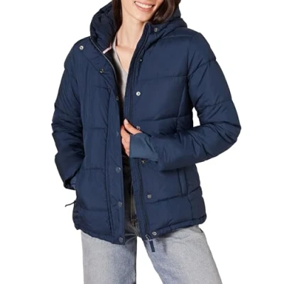 Image of Amazon Essentials Women&#039;s Heavyweight Long Sleeve Hooded Puffer Coat (Available in Plus Size), Navy, S