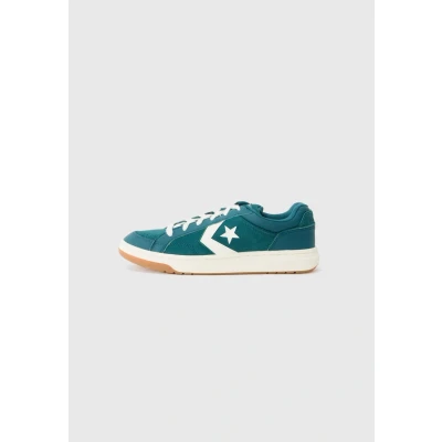 Image of Converse PRO Blaze Unisex Trainers, Size: 8.5, Darkly jaded/egret/dragon scale shoes