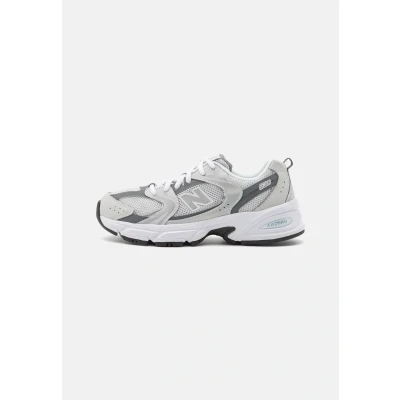 Image of New Balance 530 Unisex Trainers for kids, Size: 5.5, Grey matter Synthetics/textile