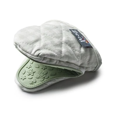 Image of Zeal Silicone &amp; Cotton Mini Mitt Pot Holder Gingham, Cotton, Sage Green, 17.5 x 13.5 2.5 cm, V124G