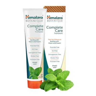 Image of Himalaya Botanique Simply Mint Complete Care Toothpaste Refreshing Flavour Strong Teeth Healthy Gums Fresh Breath 150g