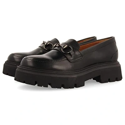 Image of Gioseppo ANDSNES women&#039;s Loafers / Casual Shoes in Black
