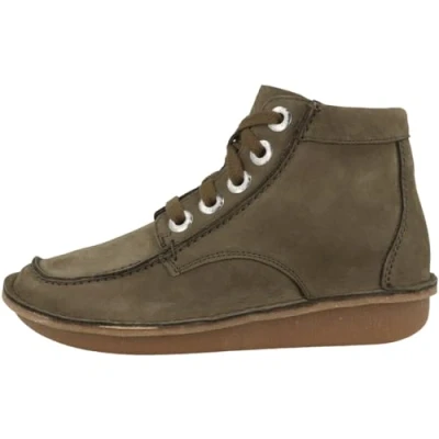 Image of Clarks Women&#039;s Funny Cedar Fashion Boot, Dark Olive, 5 UK