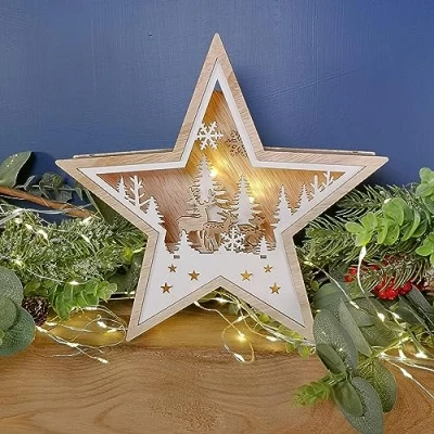 Image of 23cm Battery Operated Wooden Star Shape Woodland Scene Christmas Decoration