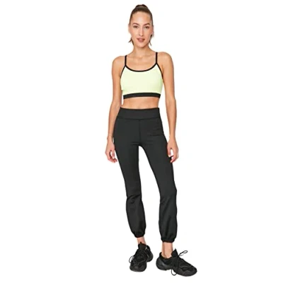 Image of Trendyol Women Sportswear Normal Waist Elastic Cuff Jogger Tracksuit Bottoms Schwarz