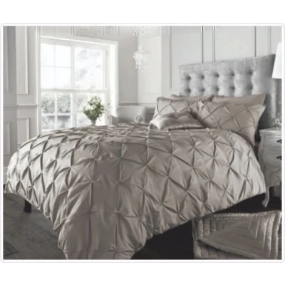 Image of Select ED® Luxuries Diamond Alford/Pintuck Duvet Cover Set with Pillow Cases,Bed Line/Quilt Sets (Double, Latte/Oyster)