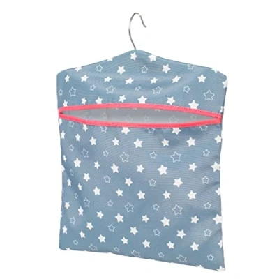 Image of Kleeneze KL081599EU7 Star Print Peg Bag Hang on Line, Organisation, Easy Hanging Hook for Storage, Holds up to 50 Pegs, Reusable, Indoor/Outdoor Use, Clothes Bag, 33 x 30 cm