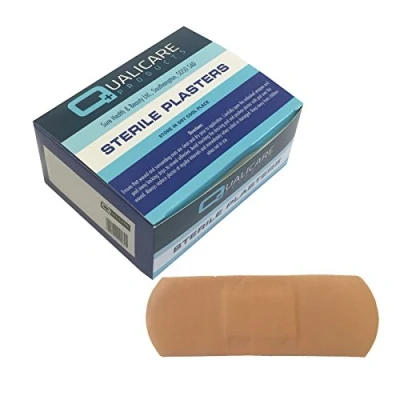 Image of Qualicare Washproof 7.2cm x 2.5.cm Plasters (Box of 100)
