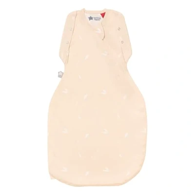 Image of Tommee Tippee Baby Sleeping Bag for Newborns, The Original Grobag Swaddle Bag, Hip Healthy Design, Soft Bamboo Rich Fabric, 0 3m, 2.5 TOG, Petal Pink