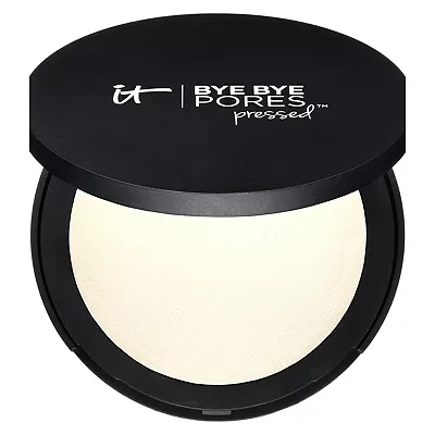 Image of IT Cosmetics Bye Pores Pressed Translucent Powder™, a Lightweight, Matte Finish Setting Powder for Skin Blurring Effect