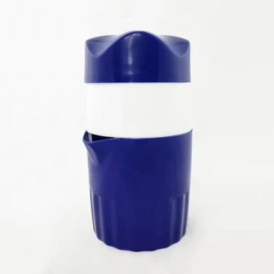 Image of Piranha Push &amp; Twist Juicer (Blue)