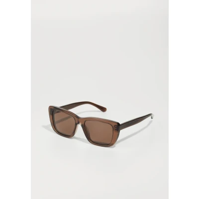 Image of Emporio Armani Woman EA4246U 625173 Occhiali da sole Acetate Brown Cat Eye Normal