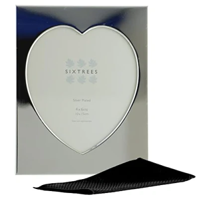 Image of Sixtrees Romeo Heart Shaped silver plated 6x4 inch photo frame. Complete with microfibre glass cleaning cloth.