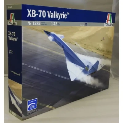 Image of Italeri ITA1282 XB 70 Valkyrie Other License Model kit, Unpainted, 1:72