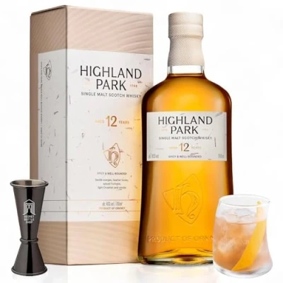Image of Highland Park 12 Year Old Whisky Glass &amp; Jigger Gift Set 70cl
