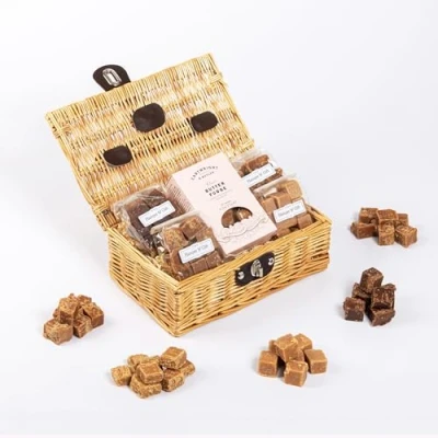 Image of Little Fudge Hamper Gift Clotted Cream, Vanilla, Chocolate, Salted Caramel &amp; Butter Food for Xmas, Birthday or a Thank You The Co.