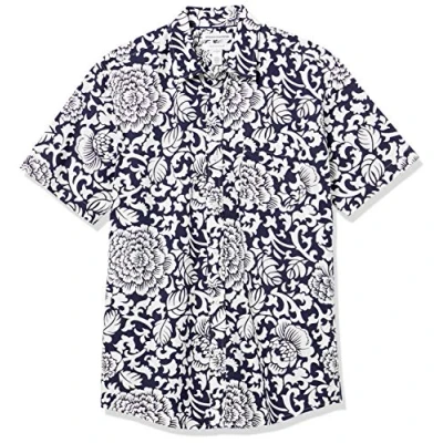 Image of Amazon Essentials Men&#039;s Regular Fit Short Sleeve Poplin Shirt, Black White Floral, S