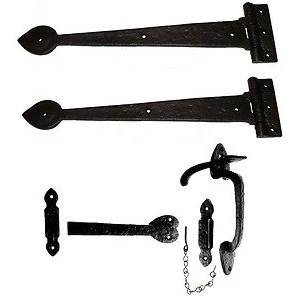 Image of OriginalForgery A Pair of 15&quot; Tee Hinges &amp; Suffolk Latch in Cast Iron