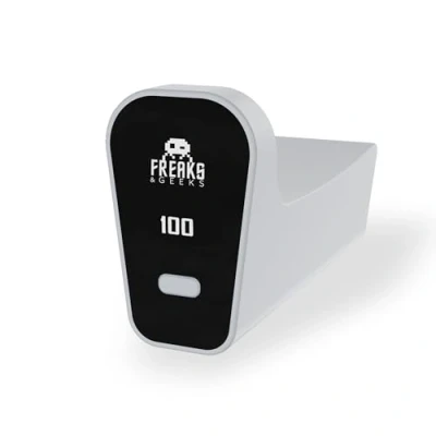 Image of Freaks and Geeks External Battery for PS5 Controller 2500maH Cable Type C White