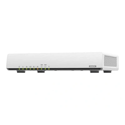 Image of QNAP QHORA 301W Next Generation Wi Fi 6 Dual port 10GbE SD WAN Router