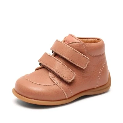 Image of bisgaard luca Boy&#039;s Unisex Kids First Walker Shoe, Nude, 5.5 UK Child