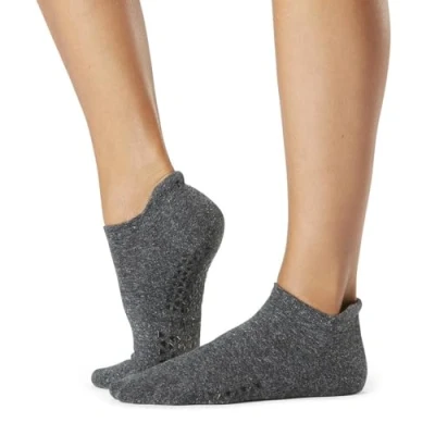 Image of Women&#039;s 1 Pair Tavi Noir Savvy Organic Cotton Low Rise Yoga Socks with Grip Shadow S