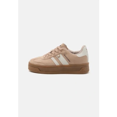 Image of XTI Women&#039;s 143644 Sneaker, Beige, 3.5 UK