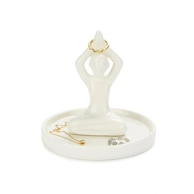 Image of Balvi Yoga ceramic ring holder. Rings and jewellery tray. Made of ceramic. shape.