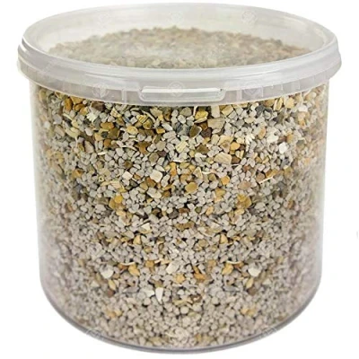 Image of GardenersDream Mixed Poultry Grit Premium Natural Food Mix Added Oyster Shell Rich in Vitamins and Calcium Strong Beaks, Tough Bones &amp; Large Eggs Healthy Developed Animal Feed (5L Tub)