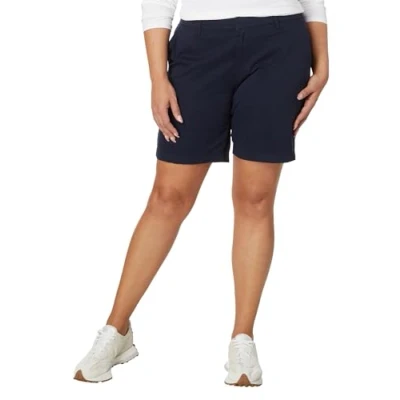 Image of Tommy Hilfiger Women&#039;s Hollywood 9&quot; Chino Short Solid