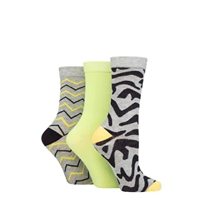 Image of Women&#039;s 3 Pair SOCKSHOP Wildfeet Patterned Bamboo Socks Animal Print Light Grey 4 8 Ladies