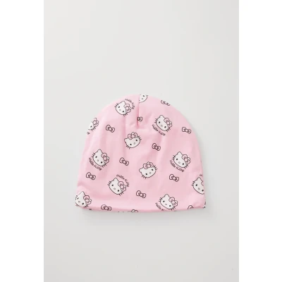 Image of Hello Kitty beanie with fleece lining