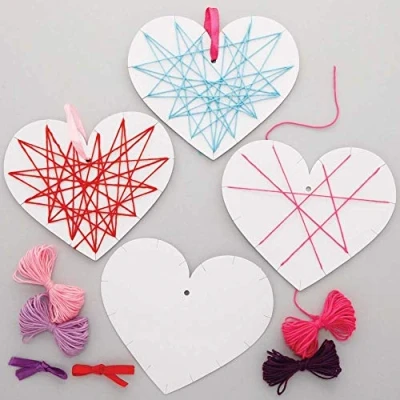 Image of Baker Ross AX745 Heart Weaving Decorations Pack of 8, Introductory Sewing for Beginners and Kids Arts Crafts Projects