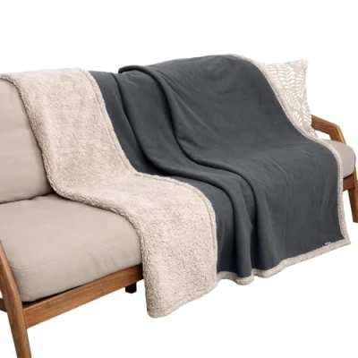 Image of Waterproof Dog Blanket, Pet Pee Proof Fleece Sherpa Throw Blanket for Sofa Couch Bed Protection, Washable Reversible Furniture Protector Cover 203 x 152 cm Gray/Tuape