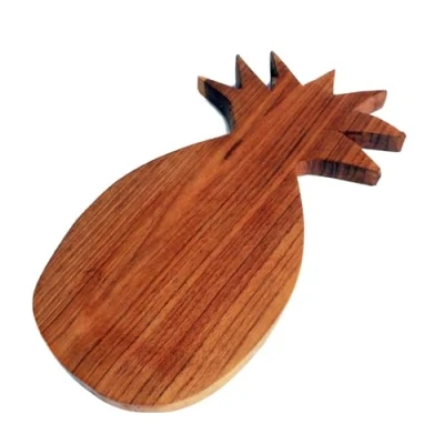 Image of Beespoke Gifts Pineapple Shaped Chopping Board