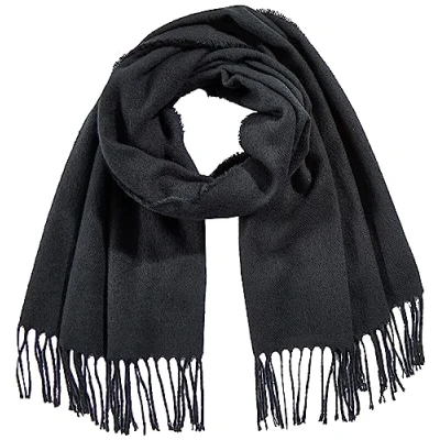 Image of Amazon Essentials Unisex Adults’ Oversized Woven Scarf with Fringe, Black, One Size