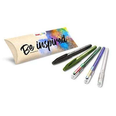 Image of Pentel Creative Set of 5 Ideal for Hand Lettering, Bullet Journal, Greeting Cards and Much More, Christmas Time