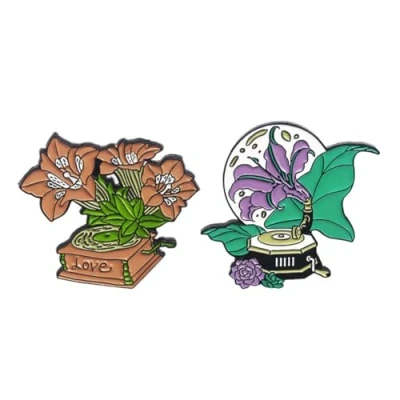 Image of Phonograph Enamel Brooch Kawaii Brooches Pins Flower Badges for Clothes Backpacks Music Theme Lapel Pin Lover