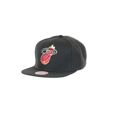 Image of Mitchell &amp; Ness Miami Heat NBA Conference Patch HWC Black Original Fit Snapback Cap One Size