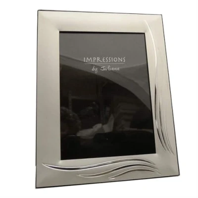 Image of Satin Silverplated Grass Blade Design Photo Frame 5&quot;x7&quot;