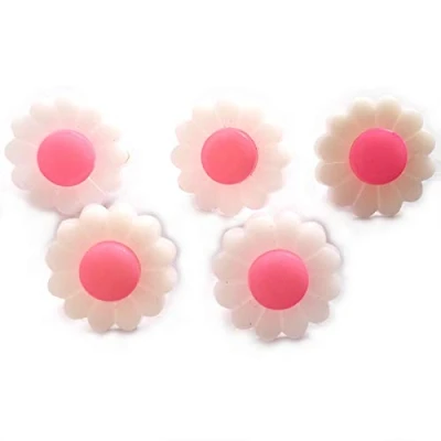 Image of Lightweight Daisy Flower Centre Pop Buttons 15mm Wide Pack of 5 (Pale Pink Centre)