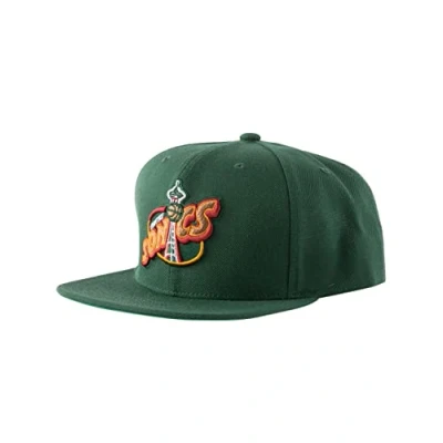 Image of Mitchell &amp; Ness Seattle Supersonics Green Team Ground 2.0 Snapback HWC Cap Baseball