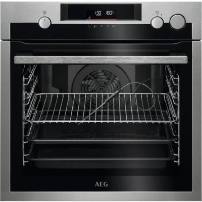 Image of AEG 7000 SteamCrisp Built In Oven BSE577261M, 72L Capacity, SteamCrisp, Food Sensor, Fast Heat Up, Multilevel Cooking, Pyrolytic Self Clean, LED Display, Antifingerprint Coating, Stainless Steel
