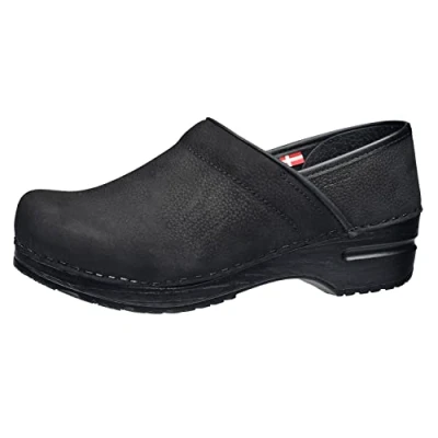 Image of Sanita Professional Textured Oil Closed Clog Original Handmade Flexible Leather for Women Anatomical Shaped Footbed with Soft Foam Black UK 6