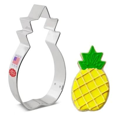 Image of Pineapple Premium Cookie Cutter 12.95 cm, Made in USA by Ann Clark