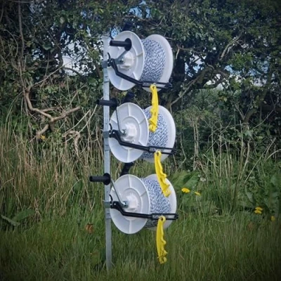 Image of Doblit 500m 3 Reel QuickFence, Multi Post for up to of Line Electric Fencing. Quick, Easy, Portable 120cm Post, 3x Geared Reels, Poly Wire &amp; Insulated Grip Handles