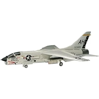 Image of Hasegawa 1:72 Scale F 8E Crusader Model Kit