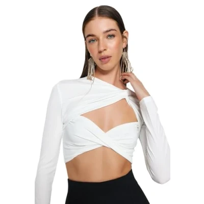 Image of Trendyol Women&#039;s Straight Long Sleeves Fitted The Blouse, Ecru, 10