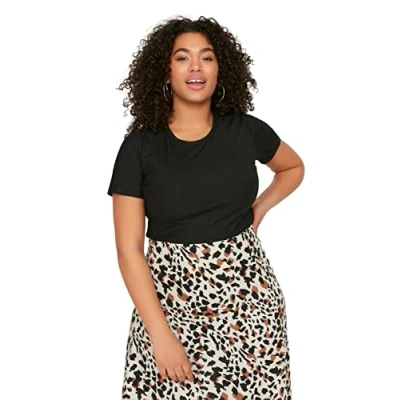 Image of Trendyol Women Plus Size Slim fit Basic Crew Neck Knit T Shirt Black