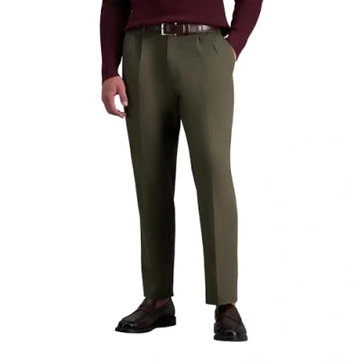 Image of Haggar Premium No Iron Classic Fit Pleated Waist Expandable Front Casual Trousers Men, Toast, 36W x 29L